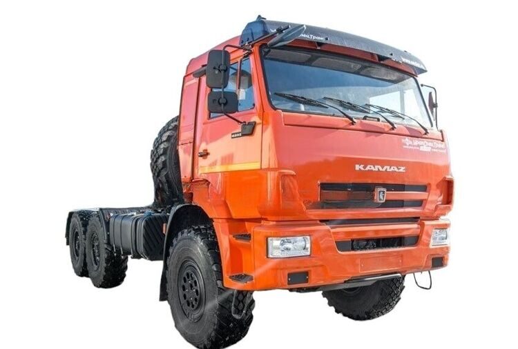 Седельный тягач 12,37 тонн Камаз 43118